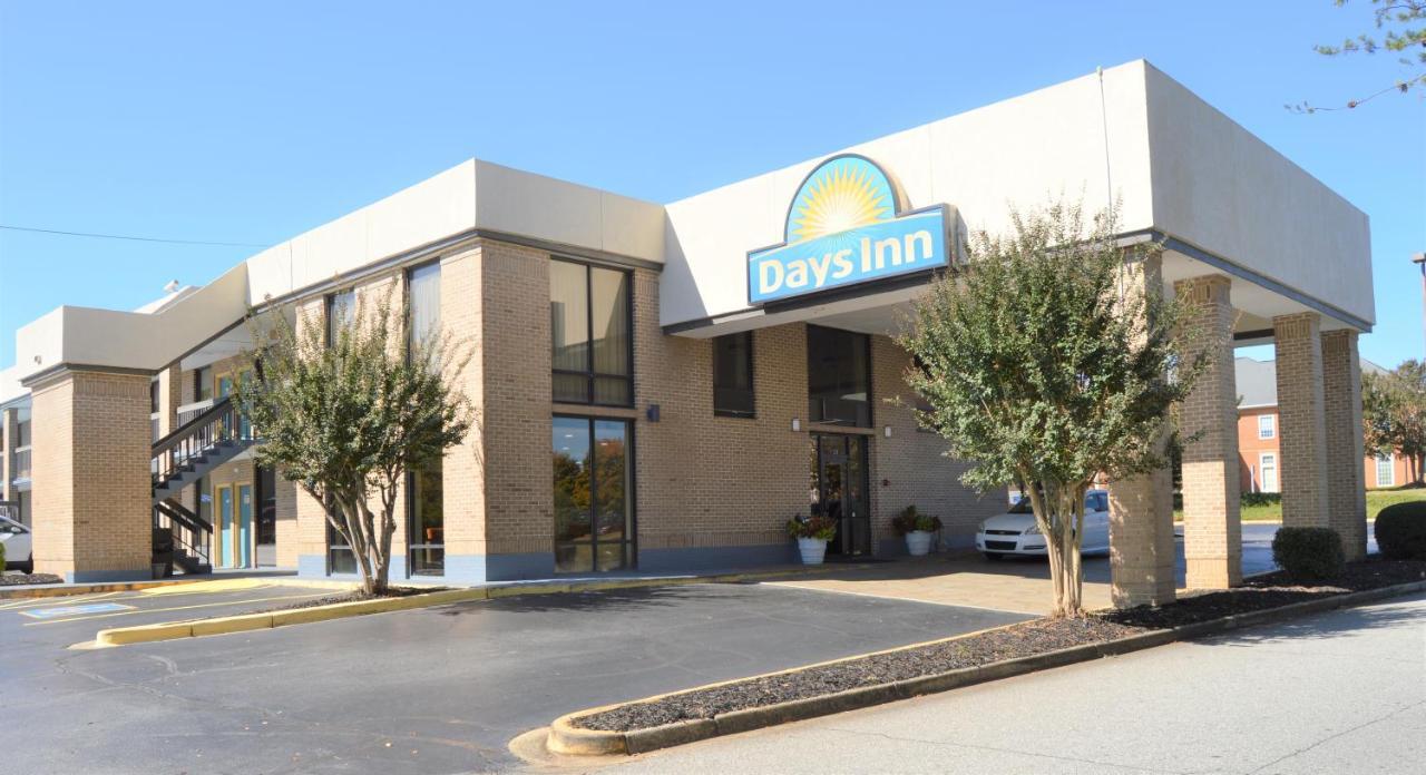 Days Inn By Wyndham Easley West Of Greenville/Clemson Area Exterior foto